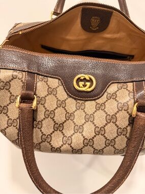 Project bag*** Gucci Beige & Brown GG Canvas Shoulder Bag with Gold Hardware